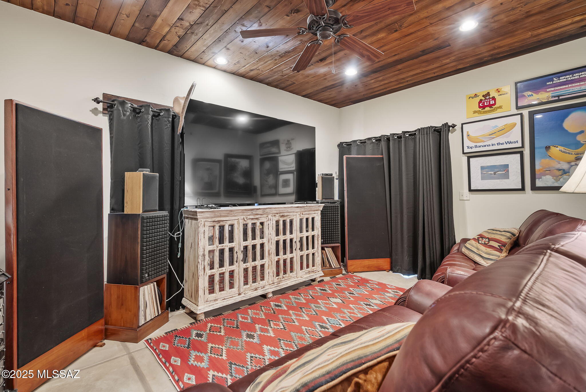 Rail X Ranch Est - Residential