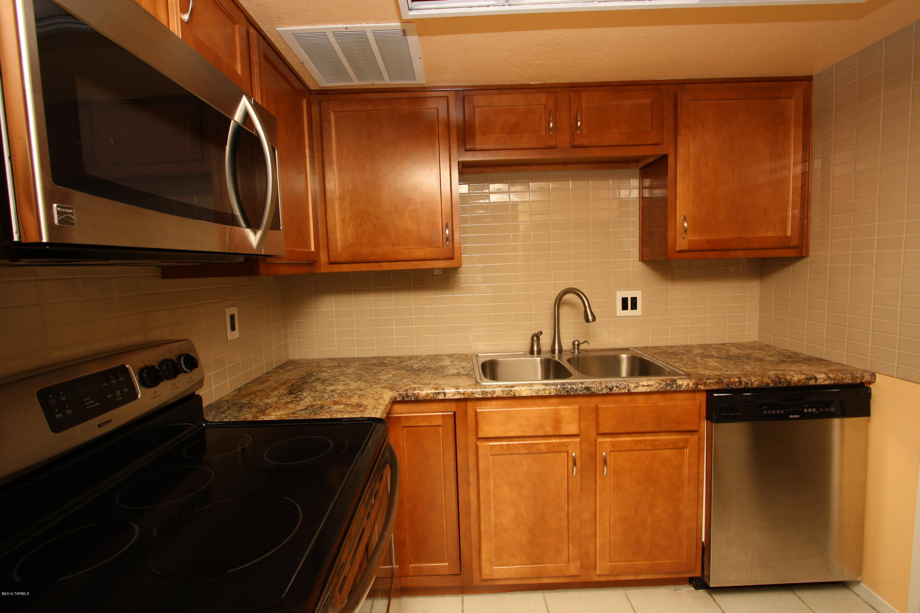 Haven Ridge Twnhss (32-128) - Residential Lease