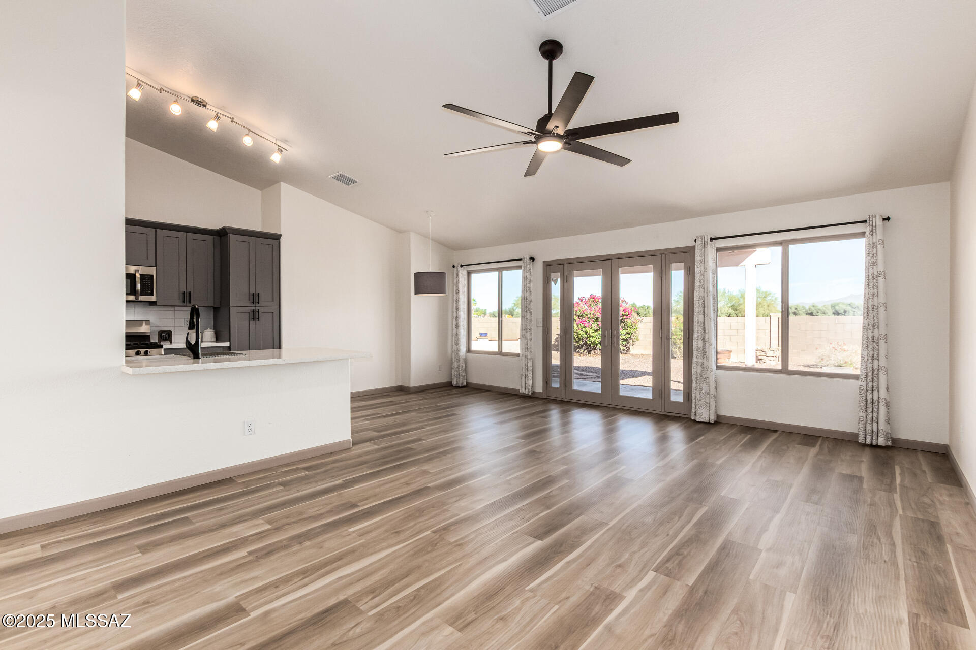 Continental Ranch Parcel 18 (1-160) - Residential