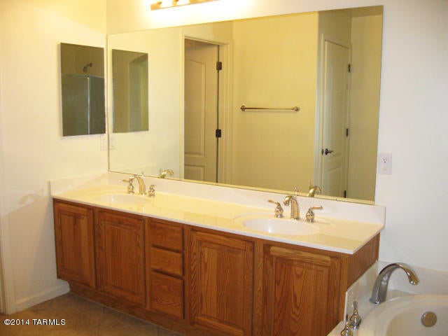 Plaza Bonita (1-43) - Residential Lease