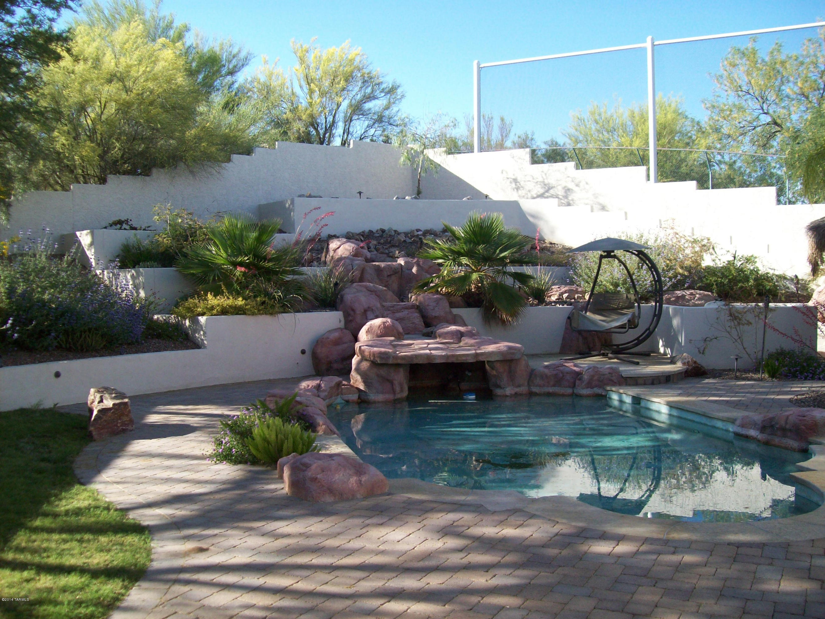 Canada Hills Village 12 (1-21) - Residential Lease