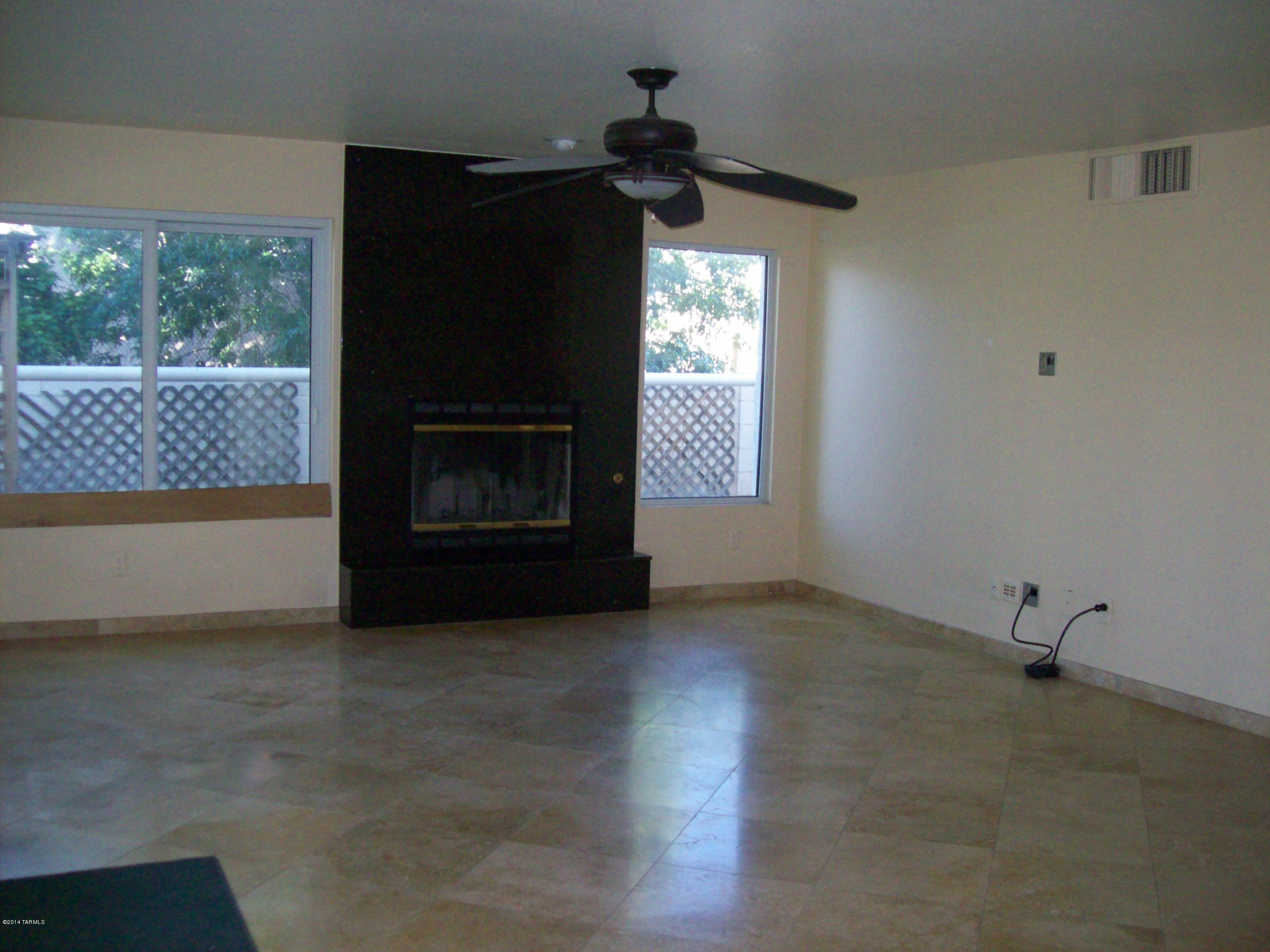 Canada Hills Village 12 (1-21) - Residential Lease