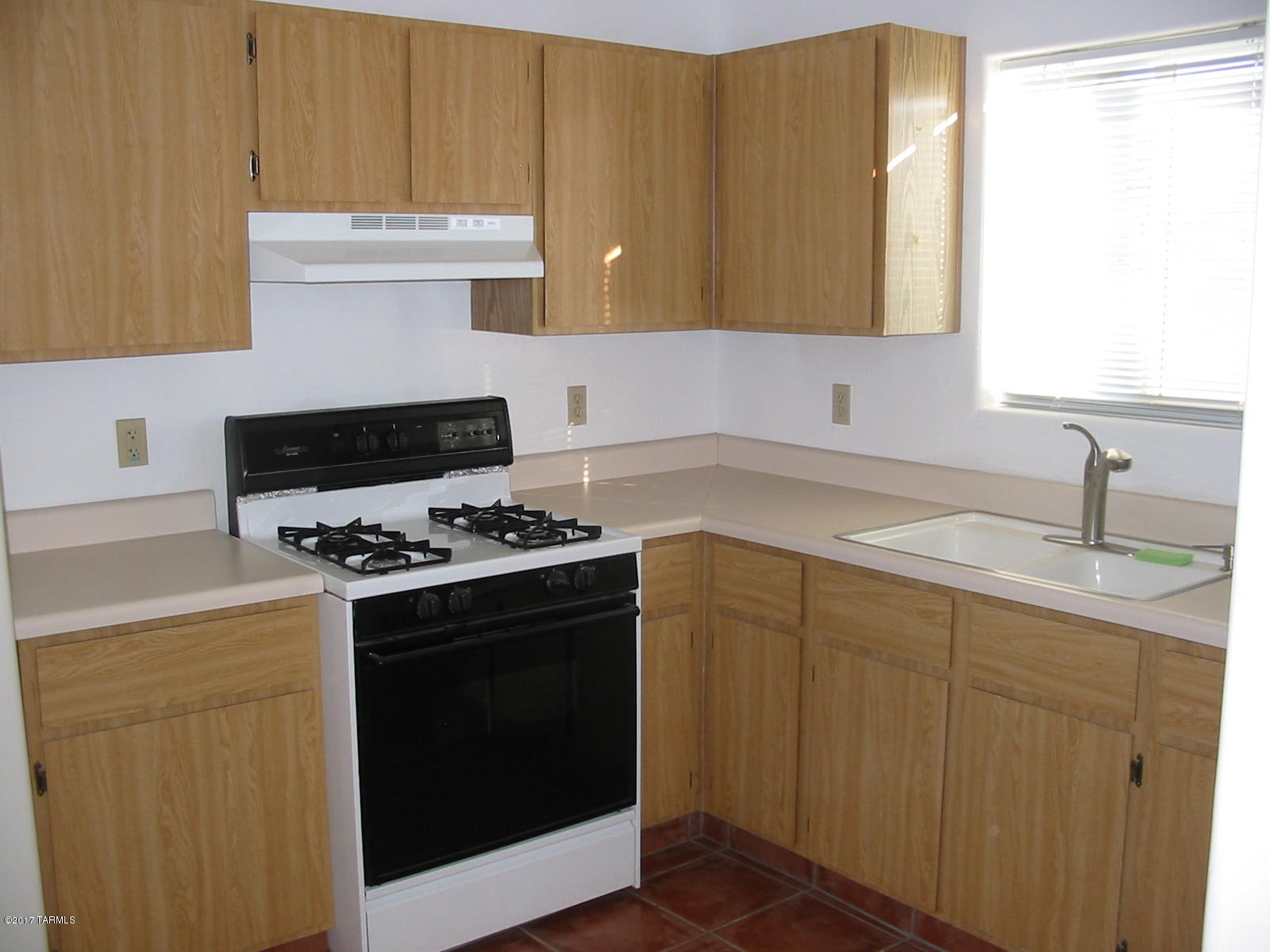 Amherst South (1-107) - Residential Lease