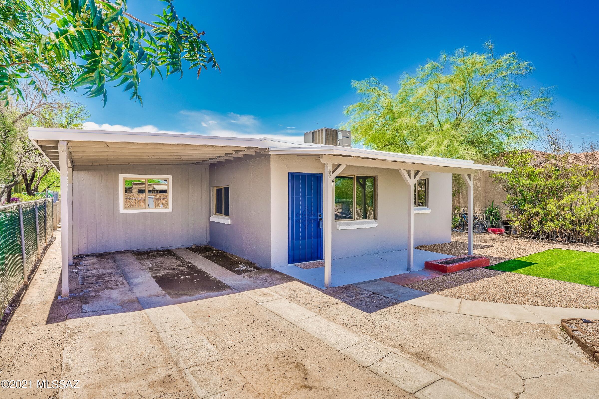 Range priced $240,000-$250,000 Cute home in Menlo Park just a short walk to the street car and Mercado. Walk to downtown, U of A and 4th Ave. This home has been lovingly restored to better than new condition. Open kitchen with granite counter tops, all new shaker cabinets, brick backsplash and all new SS appliances. Wood beamed ceilings and concrete floors capture the essence of the original 1953 built home. This home is unique, classic, timeless with a touch of nostalgia but is set up for the functional use of the discriminating taste of a 2021 buyer. Seller is a licensed real estate agent in AZ.