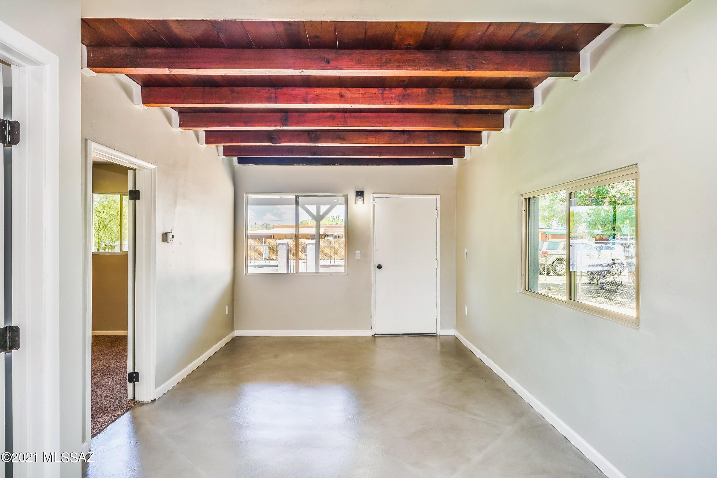 El Rio Park - Residential