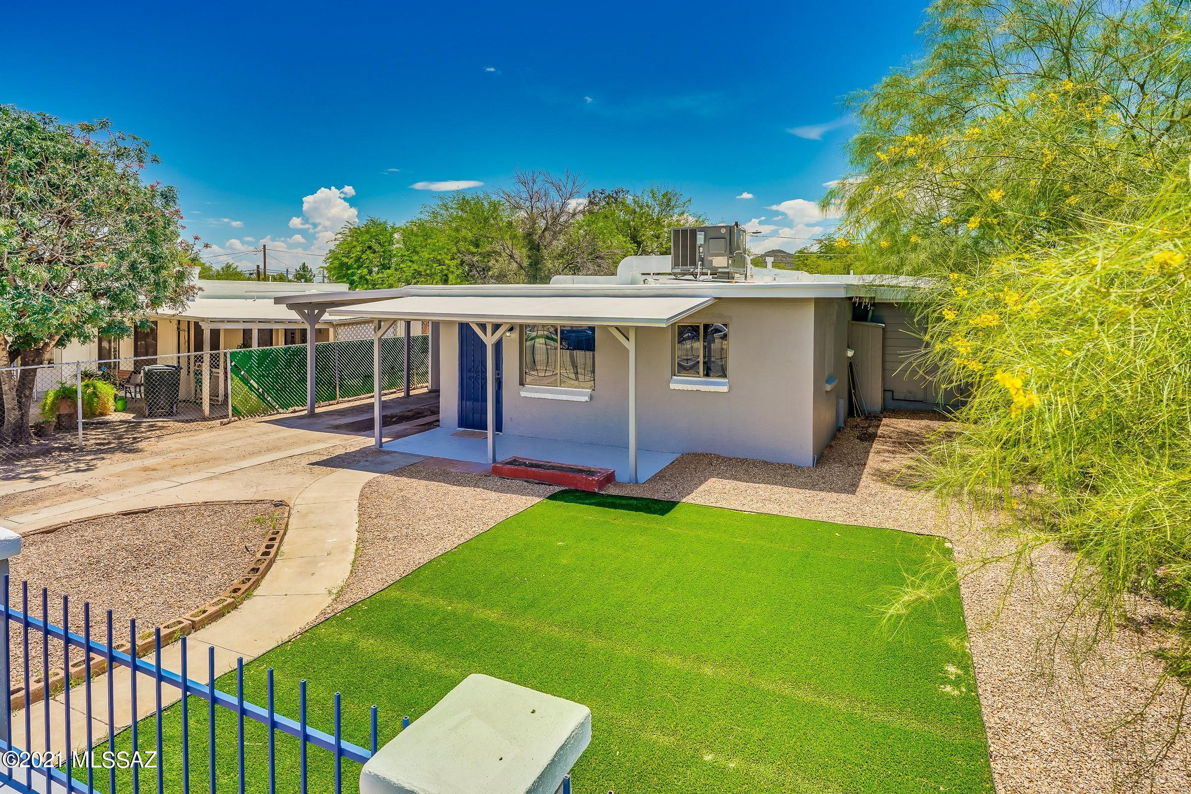 El Rio Park - Residential