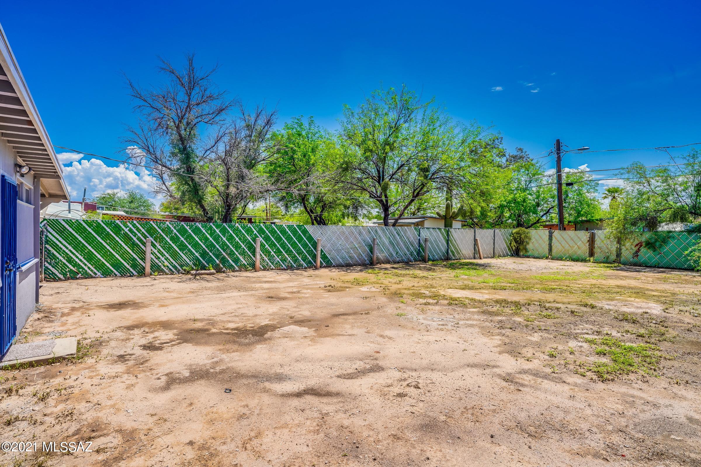 El Rio Park - Residential