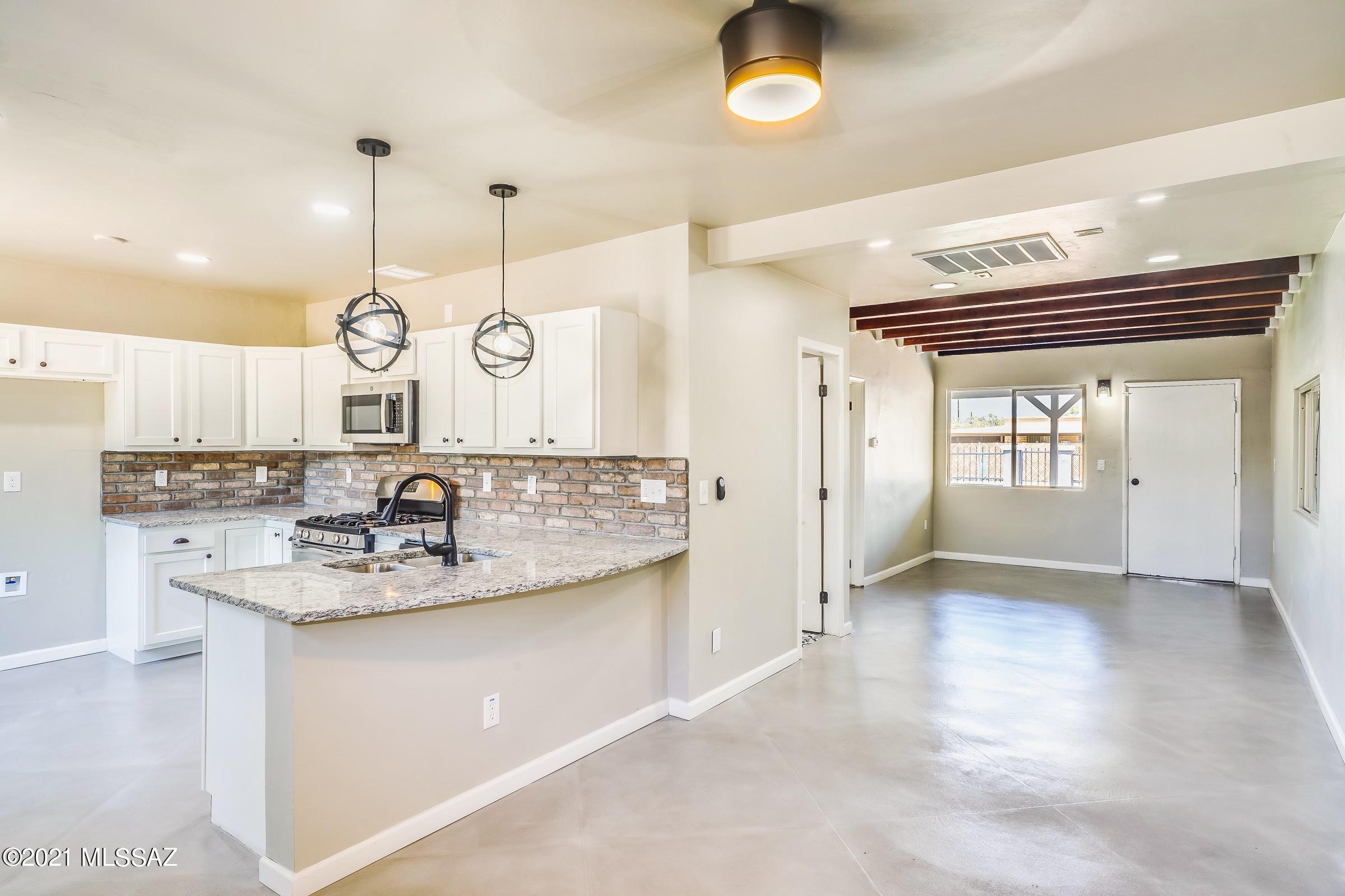 El Rio Park - Residential