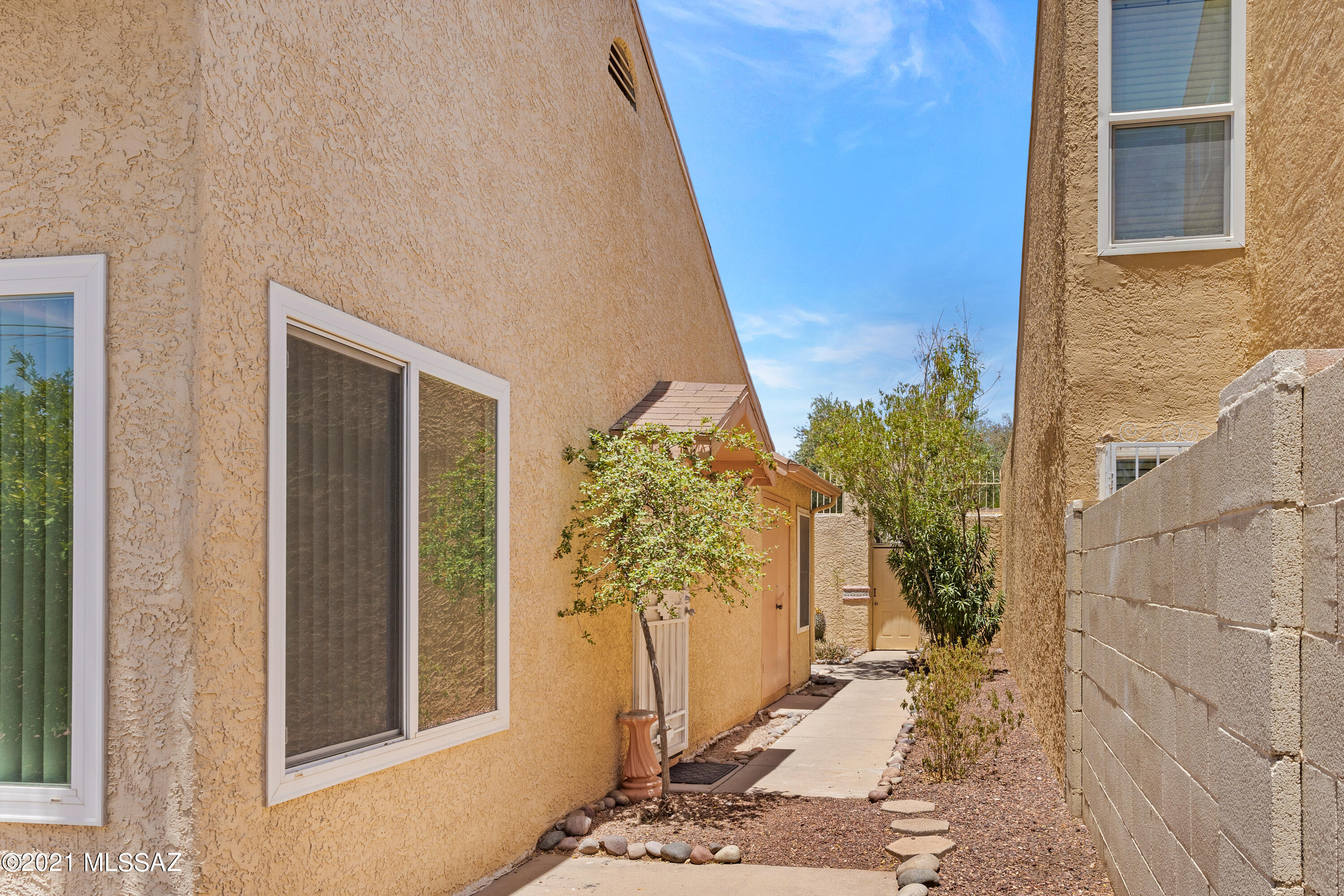 Sunset Villas Townhomes (1-118) - Residential