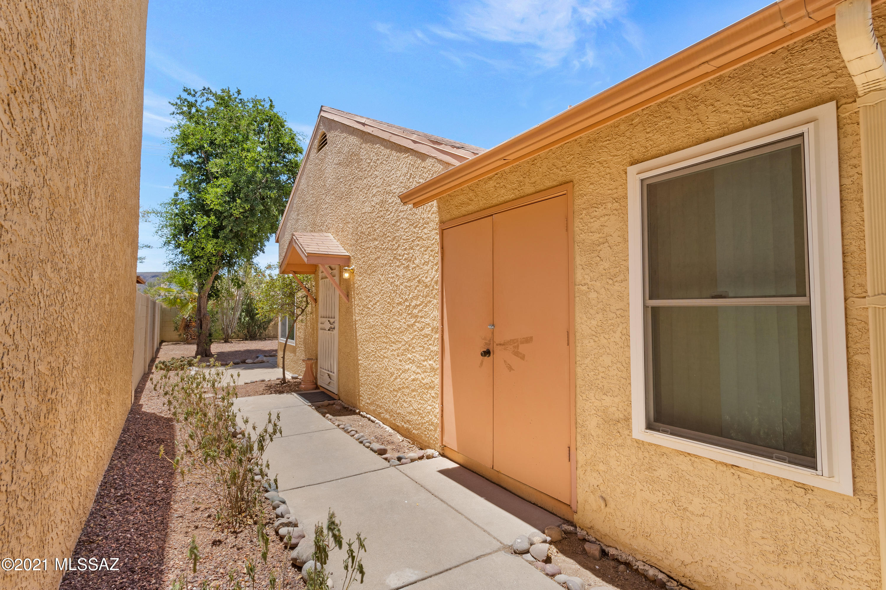 Sunset Villas Townhomes (1-118) - Residential