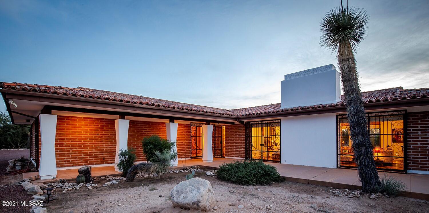 Casas Adobes Estates NO. 3-A - Residential