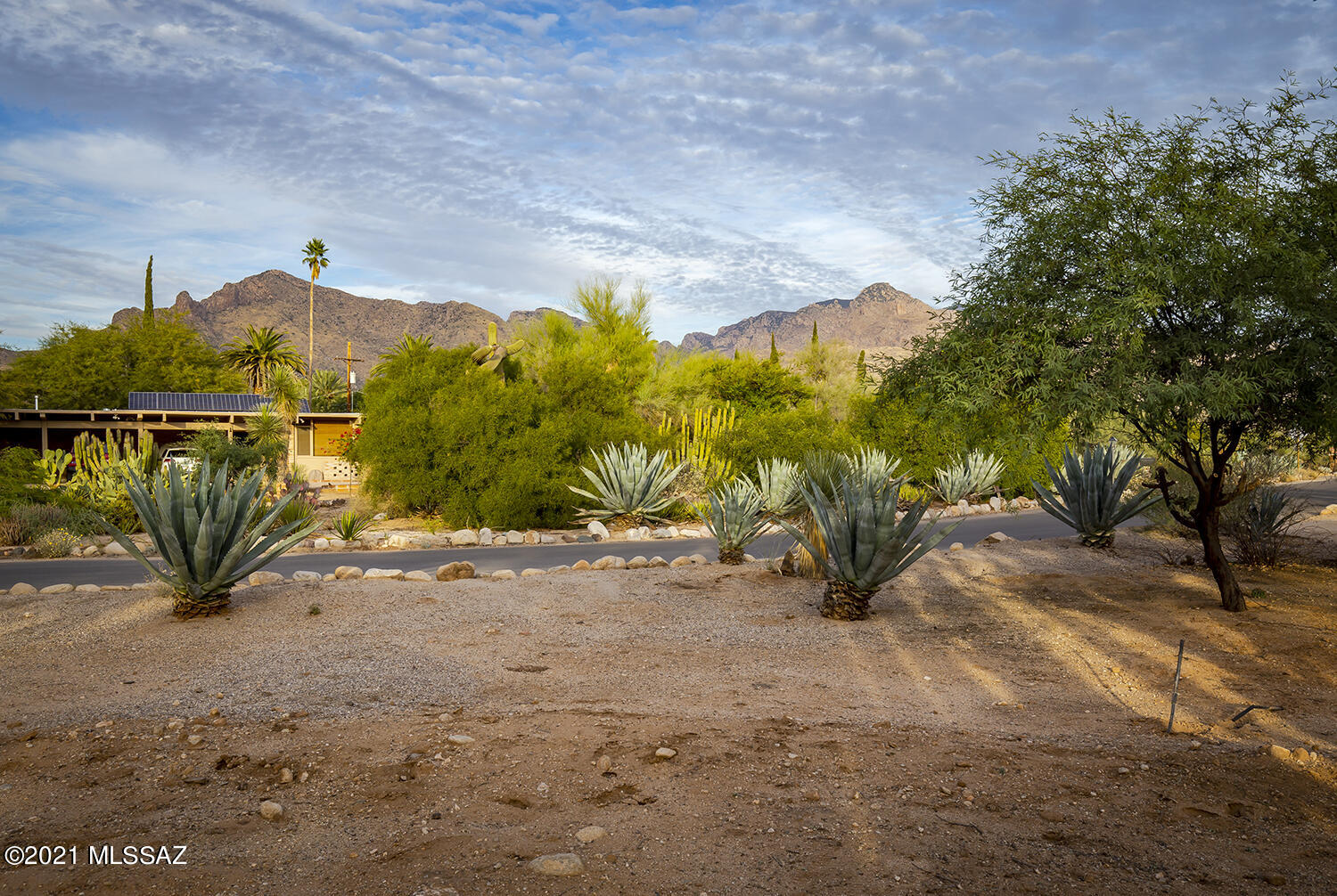 Casas Adobes Estates NO. 3-A - Residential