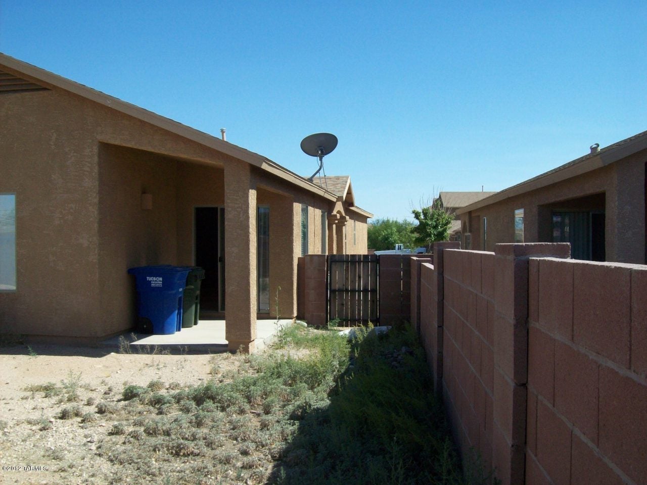 Desert Stone (1-260) - Residential Lease