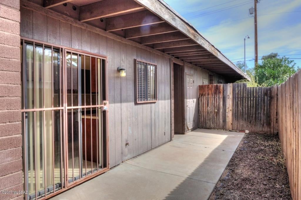 Amphitheater Acres Addn. - Residential Lease