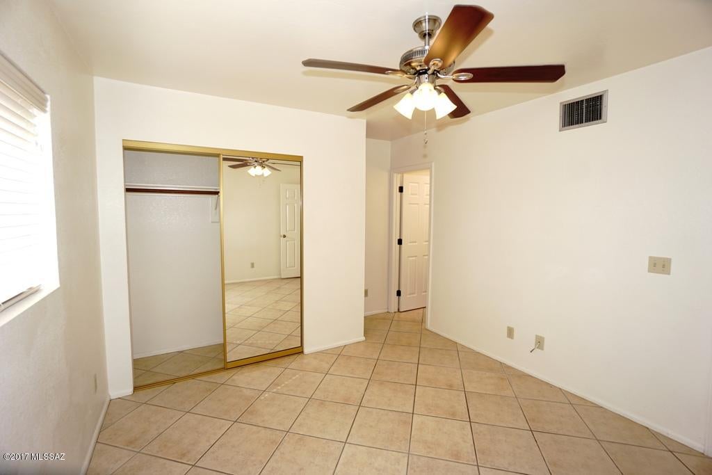 Amphitheater Acres Addn. - Residential Lease