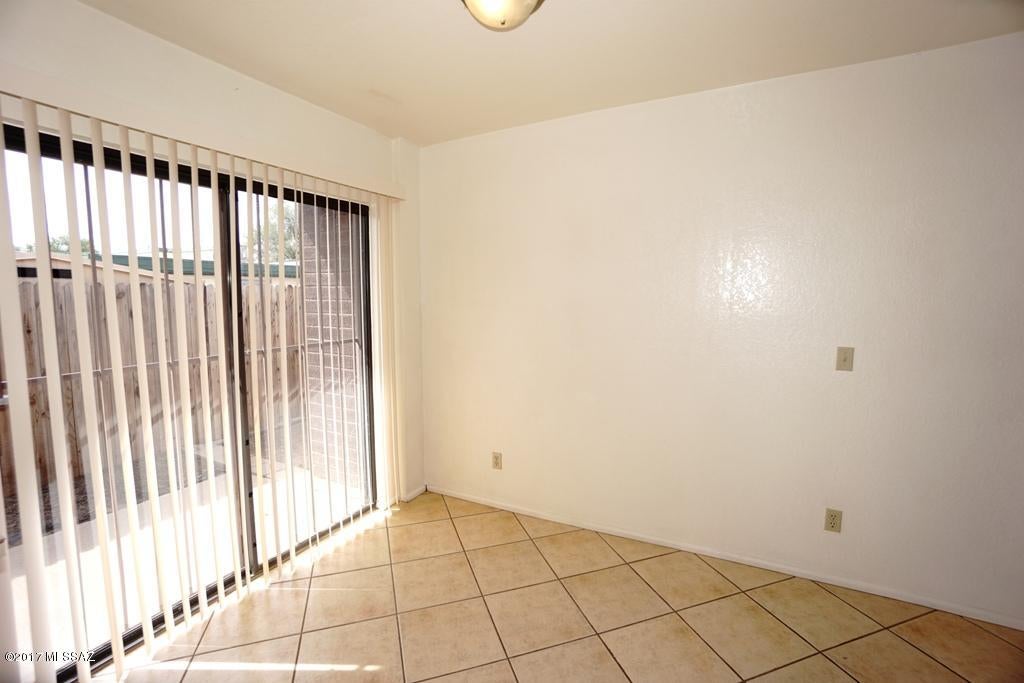 Amphitheater Acres Addn. - Residential Lease