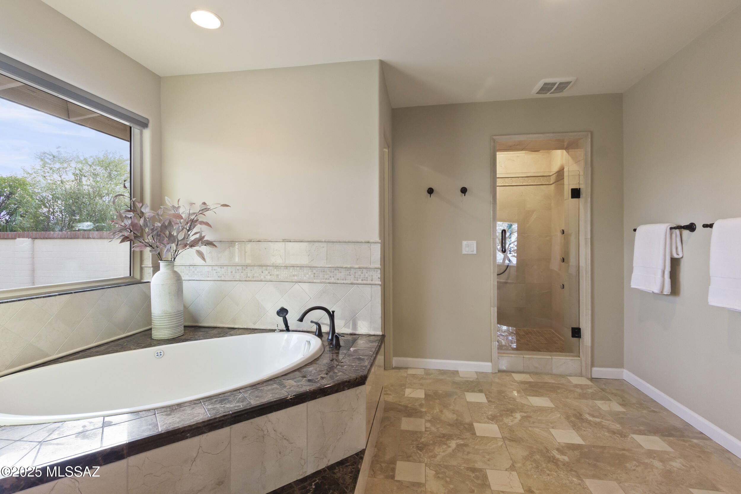 Country Club Estates NO. 1 - Residential