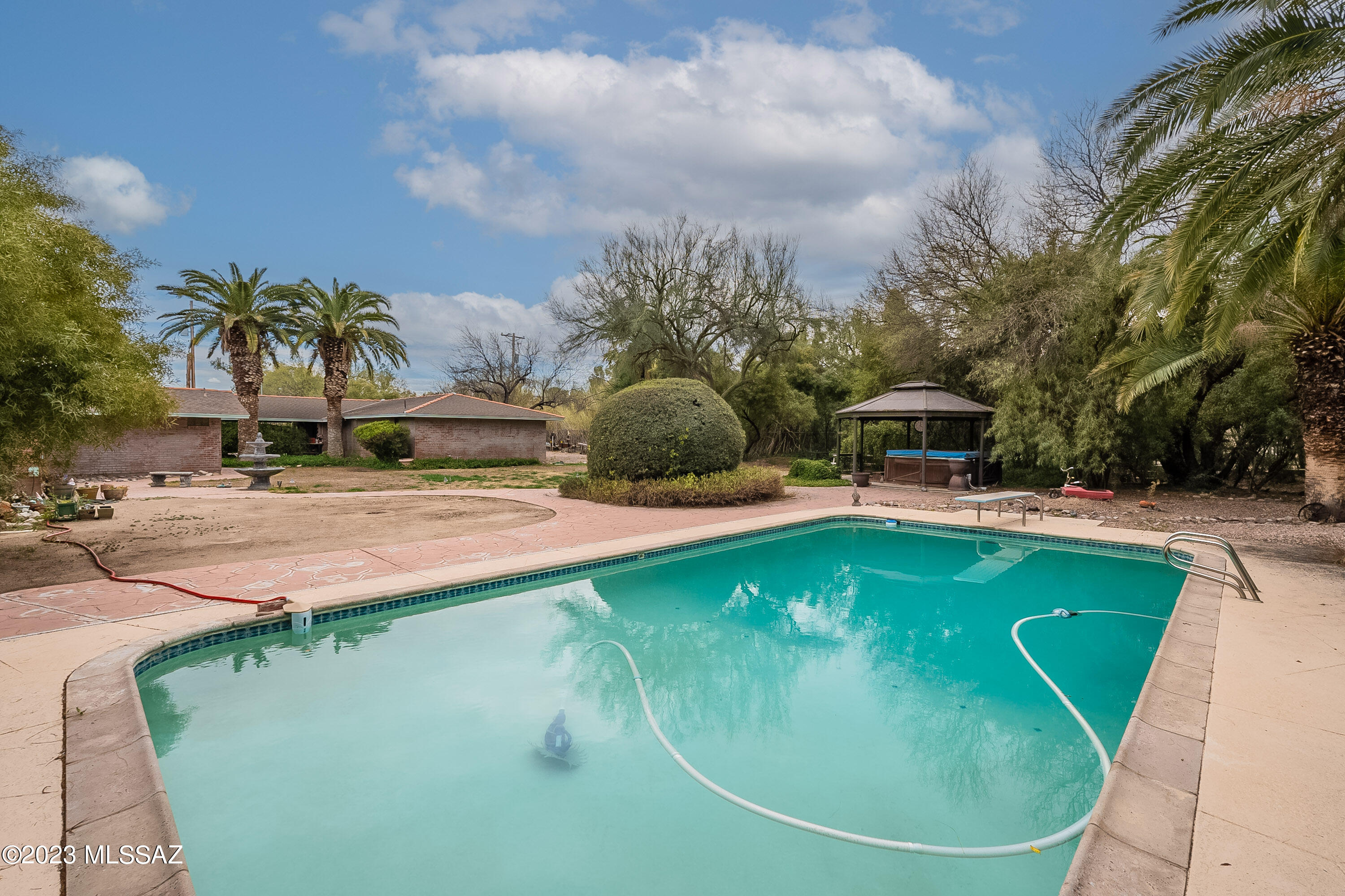 Country Club Estates NO. 1 - Residential