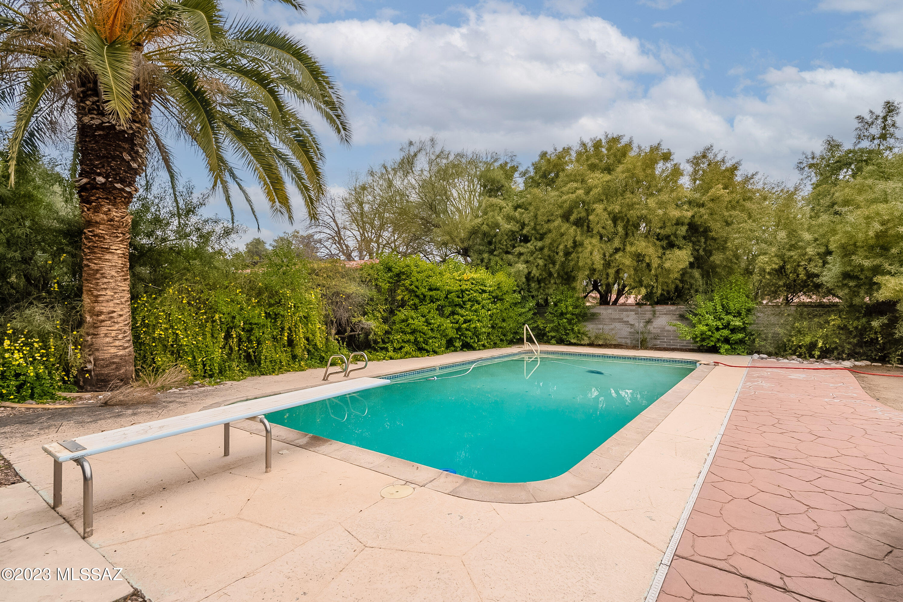 Country Club Estates NO. 1 - Residential