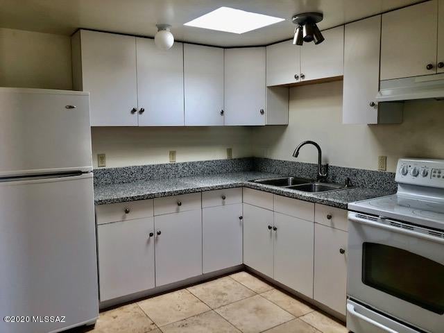 Roberts NO. 2 Addition - Residential Lease
