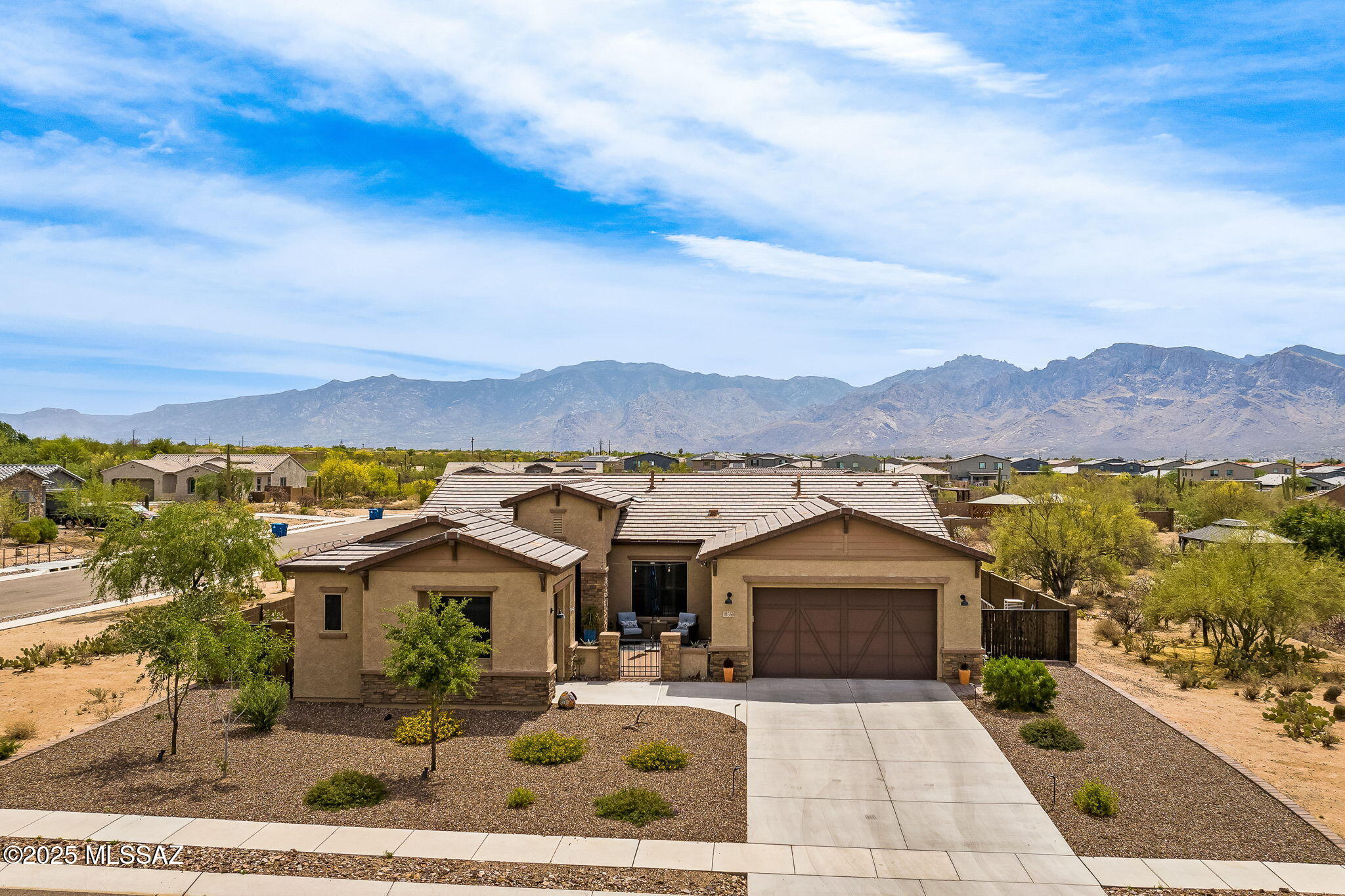 Saguaros Viejos West - Residential