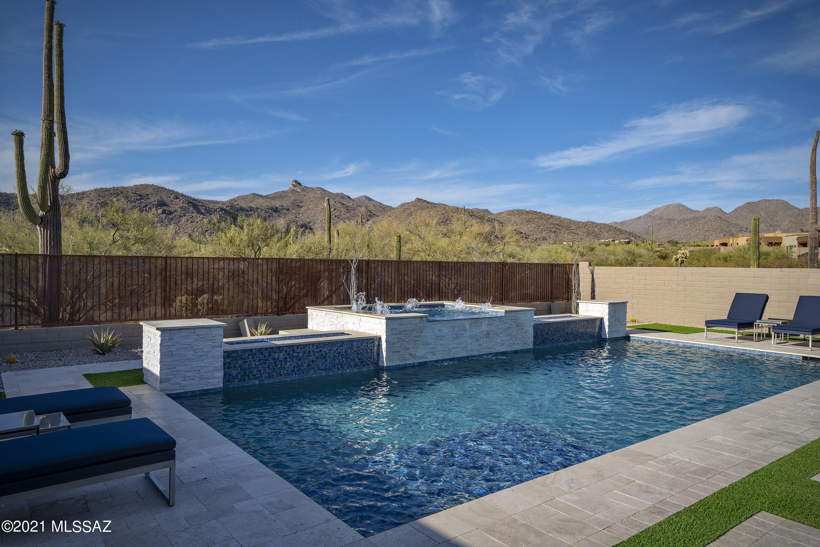 Boulder Bridge Pass II At Dove Mountain SQ20143250154 - Residential