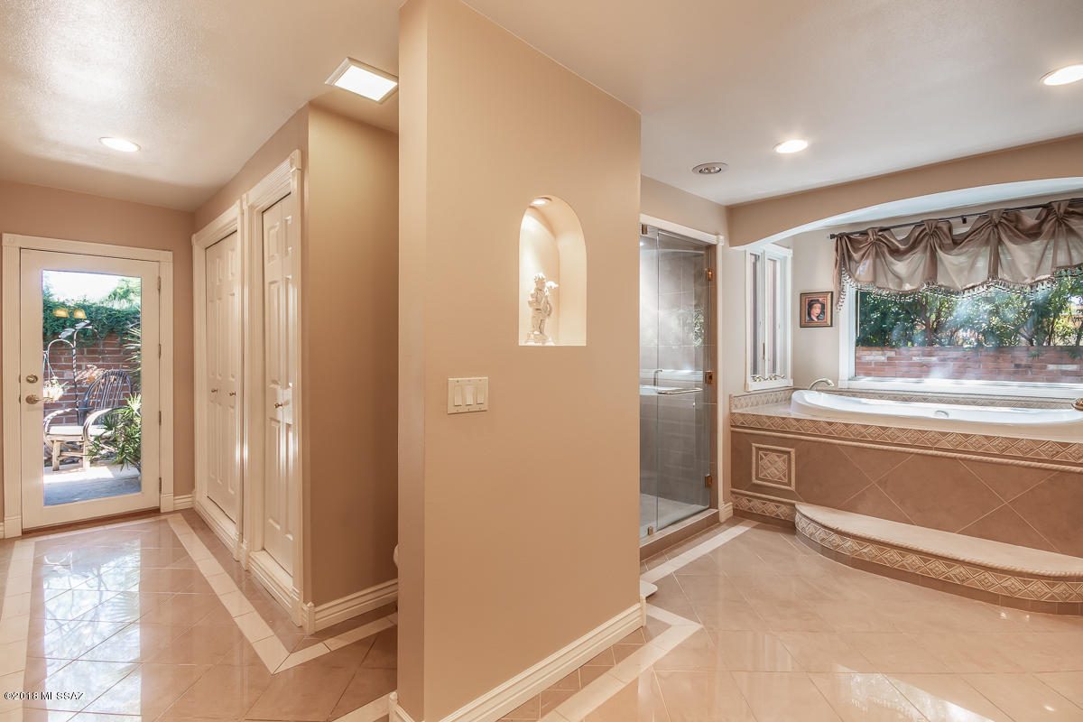 Forty Niners Country Club Estates - Residential