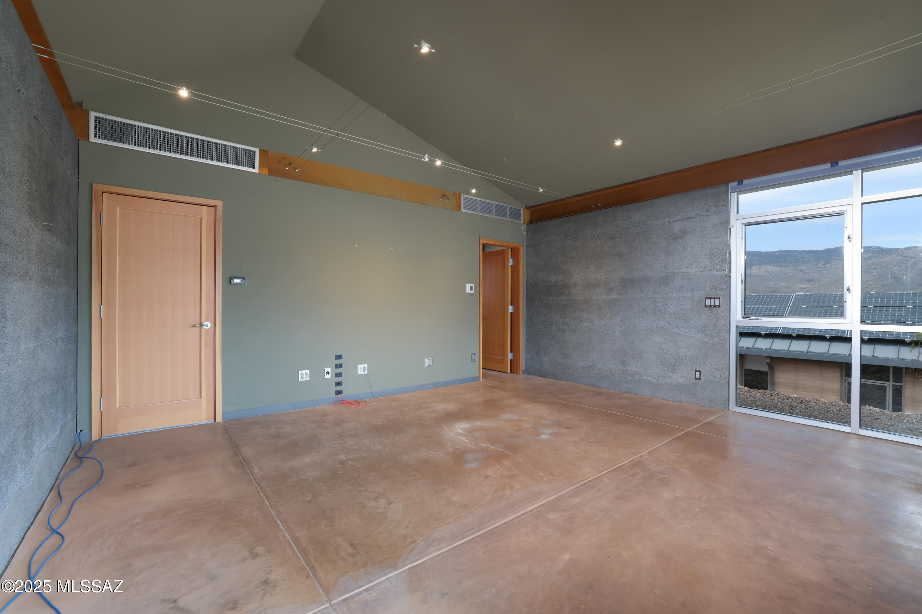 X9 Ranch - Residential