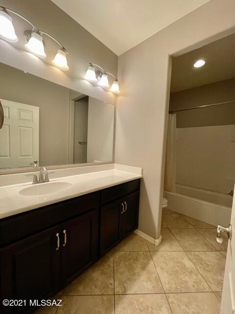 Rancho Vistoso Neighborhood 10 - Residential Lease
