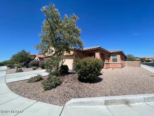 Awesome corner lot home with open split bedroom floor plan in Rancho Vistoso.  This 3 bed, 2ba home has it all.  With high ceilings and great room floor, this house feels very spacious . There is tile floor in the main areas and carpet in the bedrooms. The kitchen has with granite counter, center island with breakfast bar, stainless appliances. Washer and dryer are also included. Master suite with large walk-in closet and attached bathroom.  Back yard has covered patio and is low care. This home is available August 27th. The rental rate is $1895.00 per month and the security deposit is $1995.00. If pets are allowed and approved, there is a $25.00 monthly pet fee per pet, plus a $150 non-refundable pet fee, per pet. Pets are subject to owner approval. 2 pets ok.

Our residents are automatically enrolled in our Resident Benefit Package. The cost of this program is $29 per month. For more information regarding this program, please go to www.bluefoxproperties.com to the For Residents tab on the banner and click on the Resident Benefit Package on the drop down menu.

Every adult age 18 and over must complete an application. The application fee is $55 per adult. The application process includes credit, criminal, previous rental history, employment and income verification.

Our minimum rental requirements include the following:
1.The applicants' household verifiable gross monthly income must be 3 times the rental rate. If you are concerned about insufficient income, you may be able to address this concern by adding a cosigner or offering additional security deposit. Contact us for details.
2.All our homes are offered as non-smoking. No smoking is allowed on the premises, inside or outside the home.
3.Reasonable credit. If you are concerned about challenged credit, you may be able to address this concern by adding a cosigner or offering additional security deposit. Contact us for details.
4.We do not accept Section 8.
5.Applicant to provide proof that debts to previous landlords have been satisfied. An eviction can be grounds for denial.
6.No felonies for the past 10 years related to property damage, illegal substance manufacturing or distribution, or assault. Other criminal activity may be grounds for denial.
7.All pets are subject to approval.
8.No bankruptcies that have not already been discharged.
9. All current or pending collection accounts owed to any utility companies must be paid in full, with no exception and must provide a receipt from the collection agency or utility company stating the collection fee has been paid or settled.
10. You must fill out an application on www.bluefoxproperties.com. Applications submitted through any other site will not be accepted and Blue Fox will not be responsible for any refunds.

Blue Fox Properties is an Equal Opportunity Housing provider. We are also licensed REALTORS.
