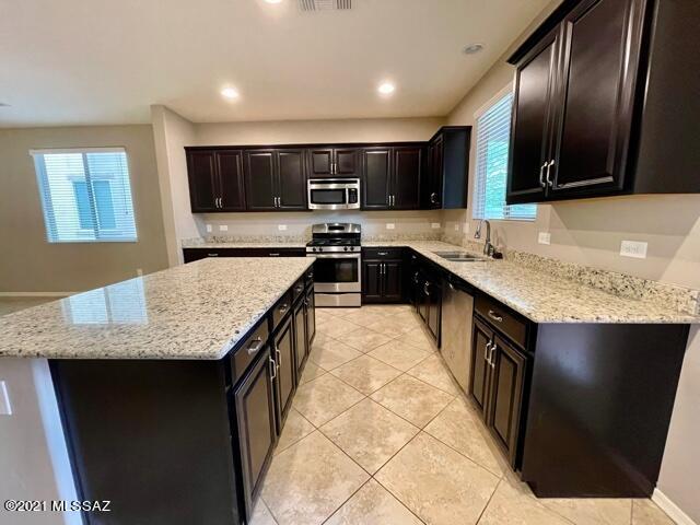 Rancho Vistoso Neighborhood 10 - Residential Lease