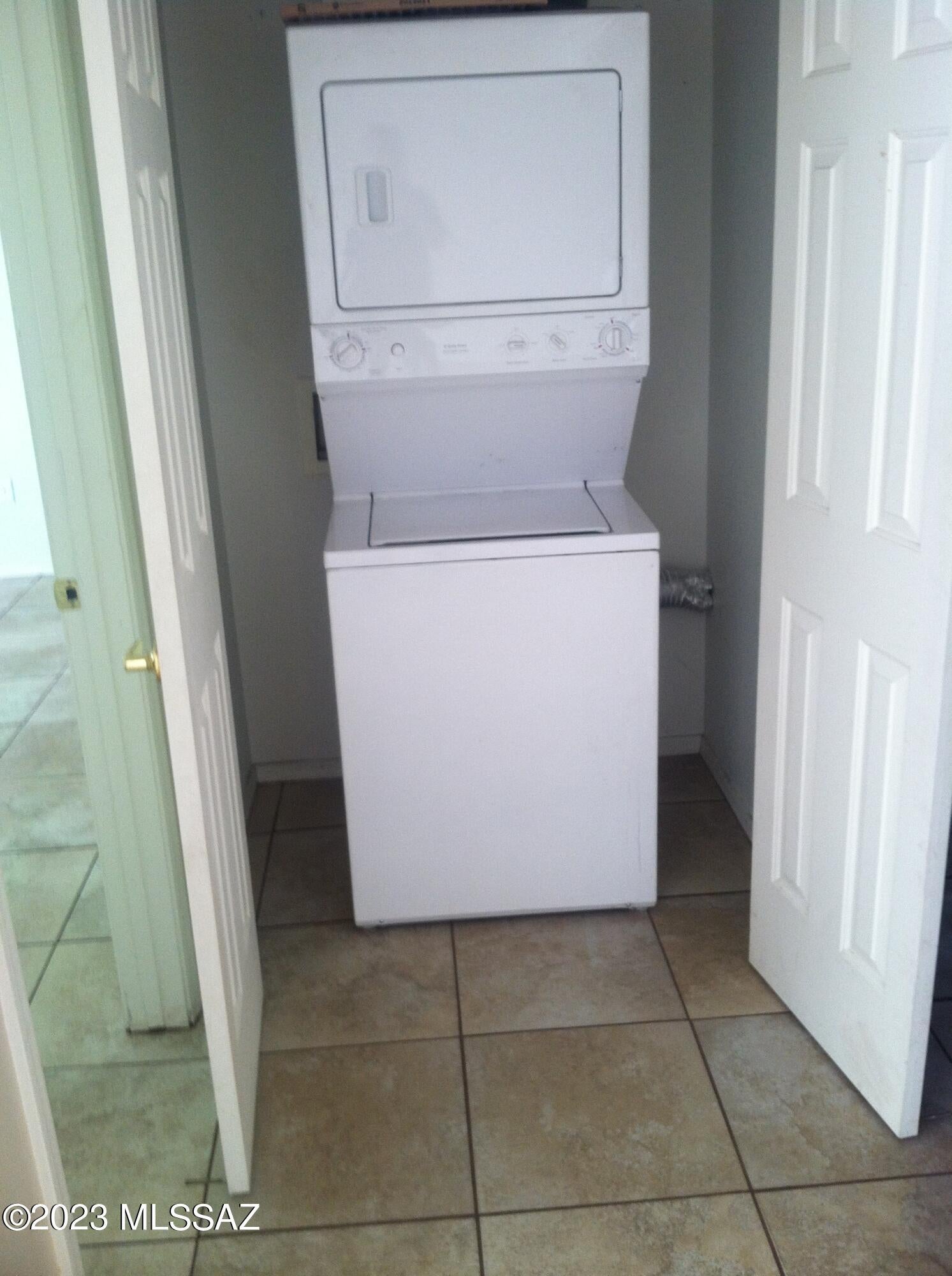 Sunset Foothills Condos (1-201) - Residential Lease