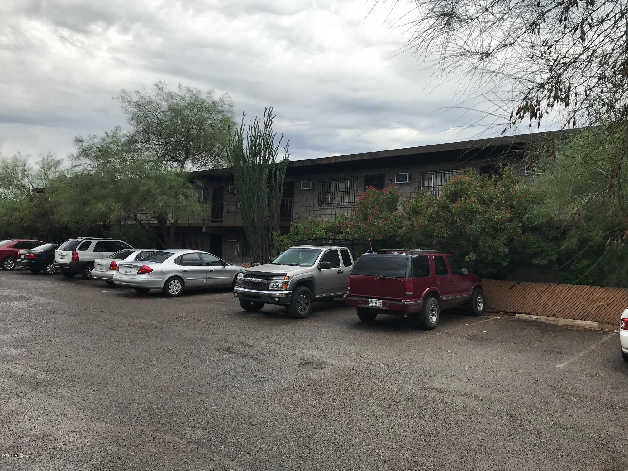 GREAT PROPERTY. 31 STUDIO UNITS NEAR PARK AND GRANT. NEAR THE U OF A.