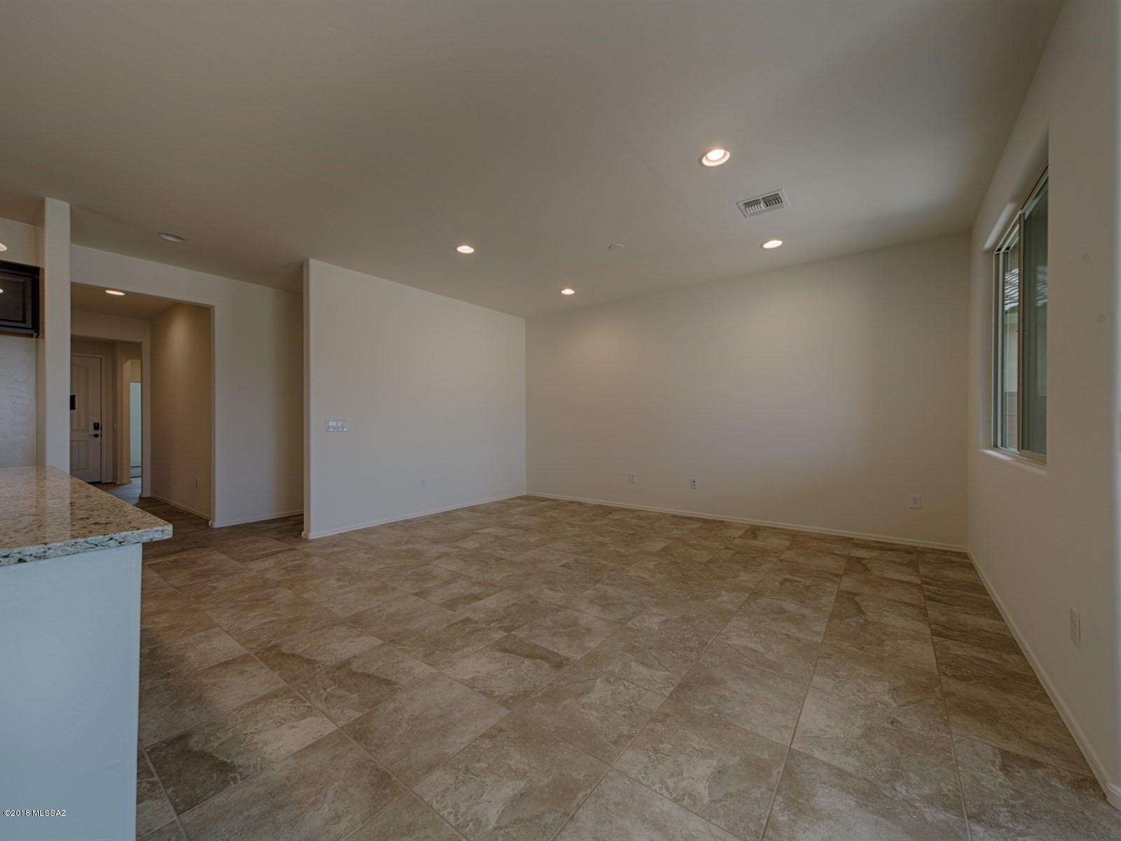 Rancho Del Lago (BLK21-42) - Residential