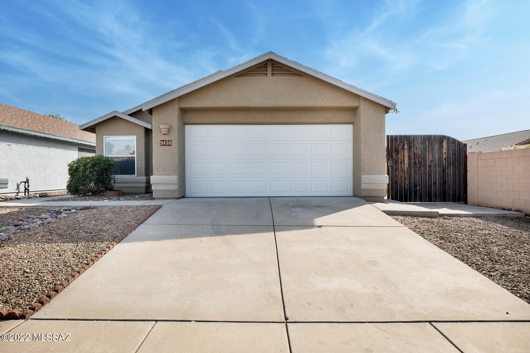 Elliott Homes At Rita Ranch (1-521) - Residential