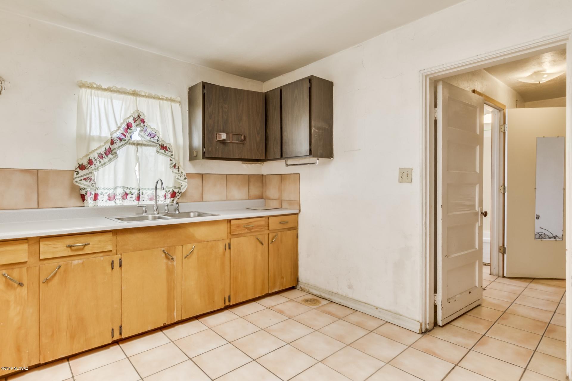Riverside Park - Residential