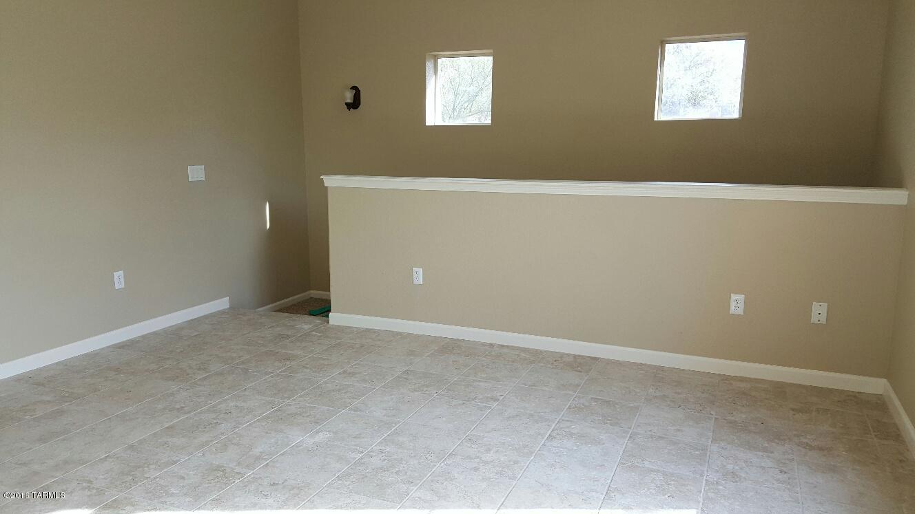 Pinnacle Canyon Condominium - Residential