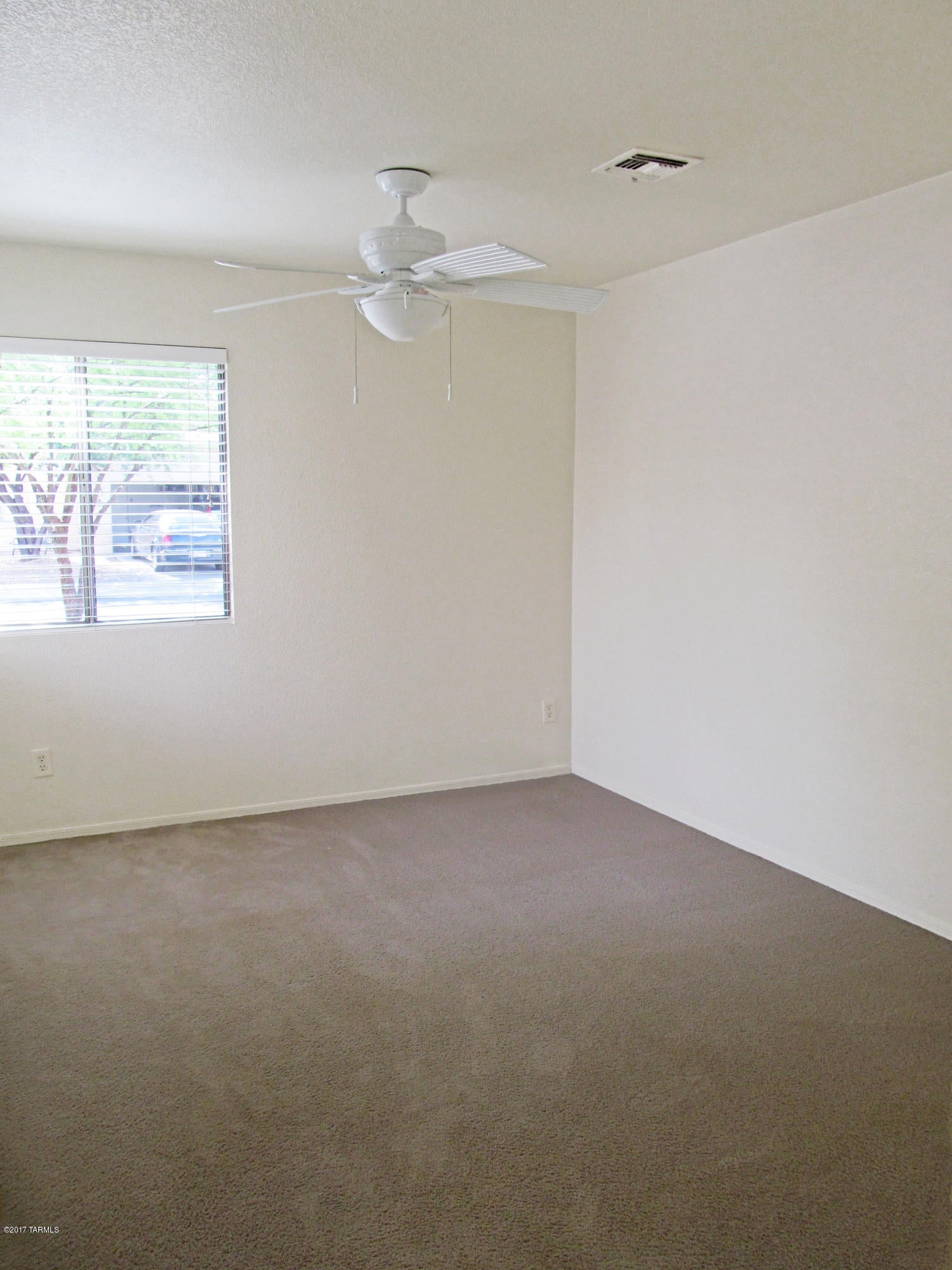 Mona Lisa Heights - Residential Lease