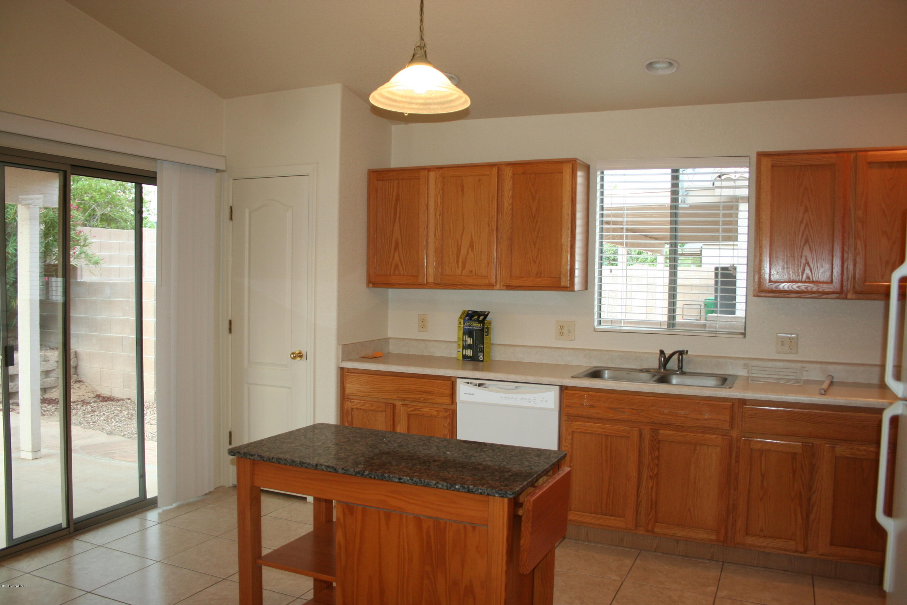 Mona Lisa Heights - Residential Lease