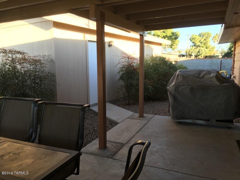 Kingston Knolls Terrace - Residential