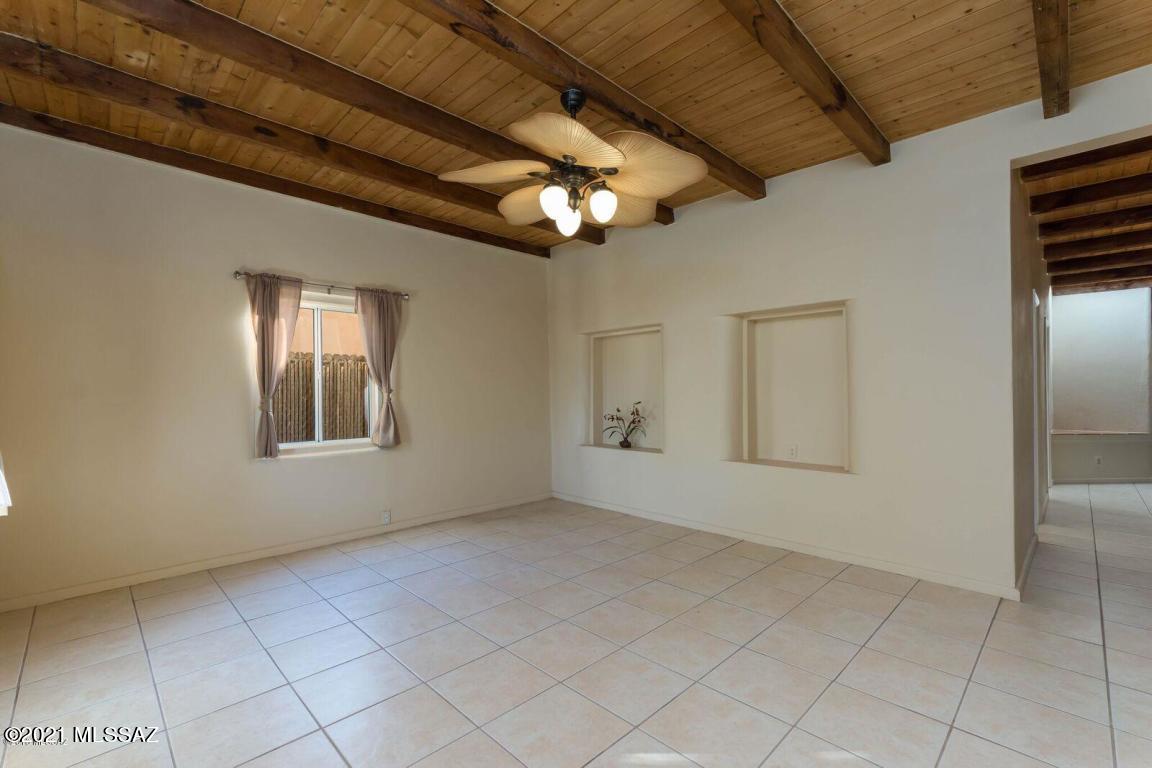 Campbell Ave. Acres - Residential