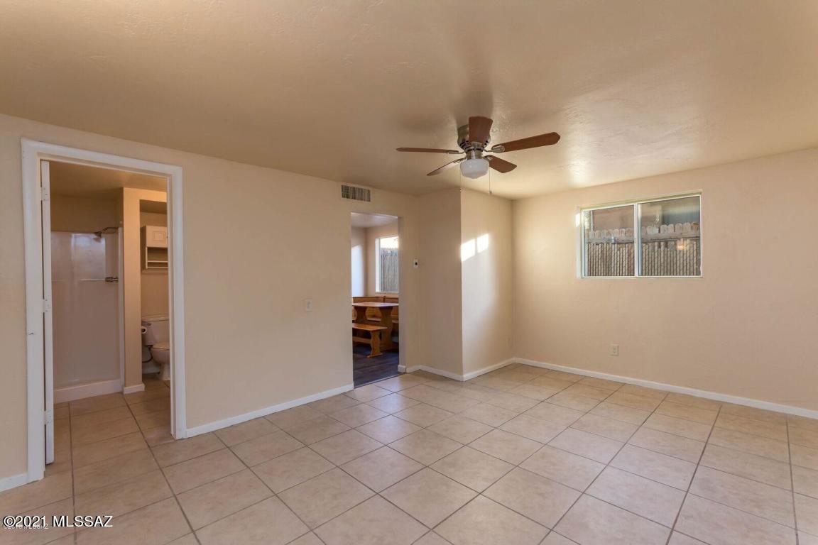 Campbell Ave. Acres - Residential