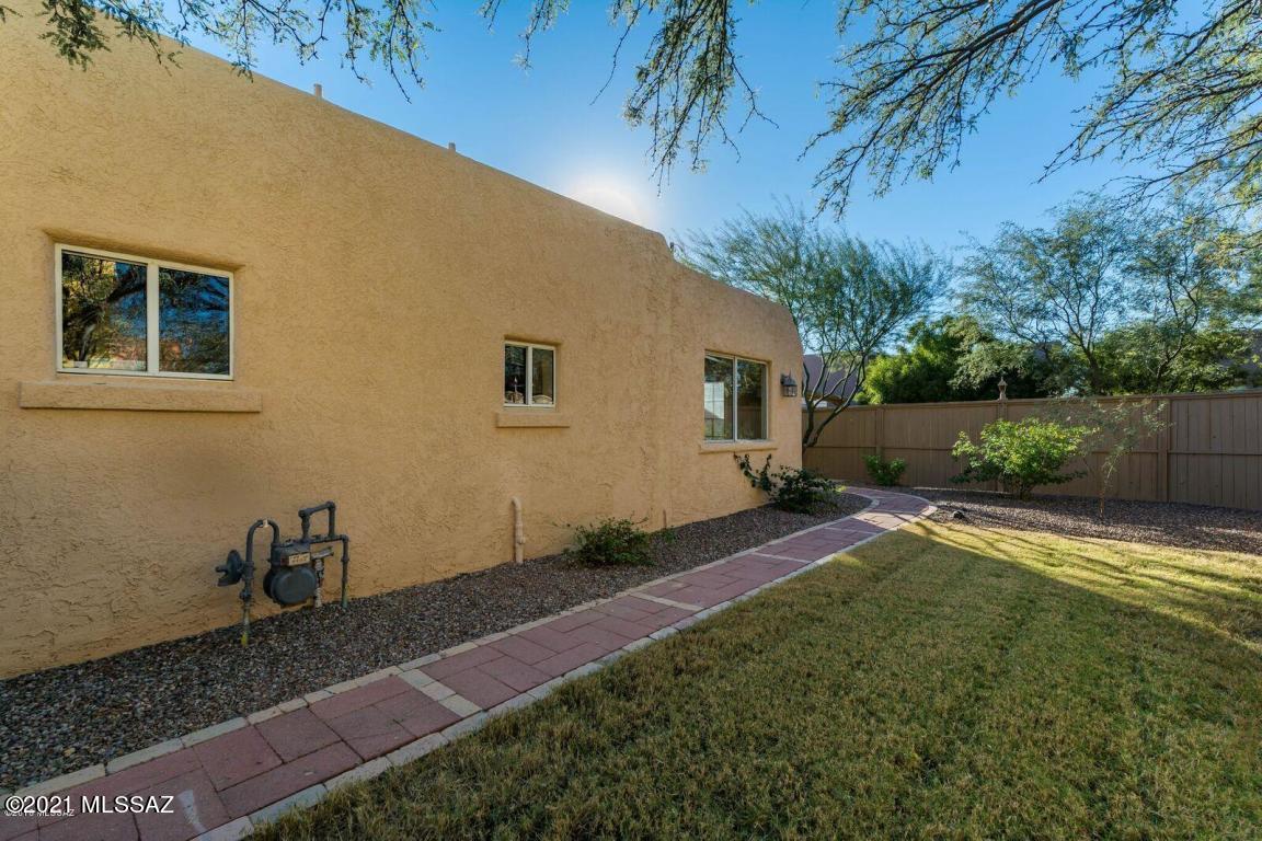 Campbell Ave. Acres - Residential