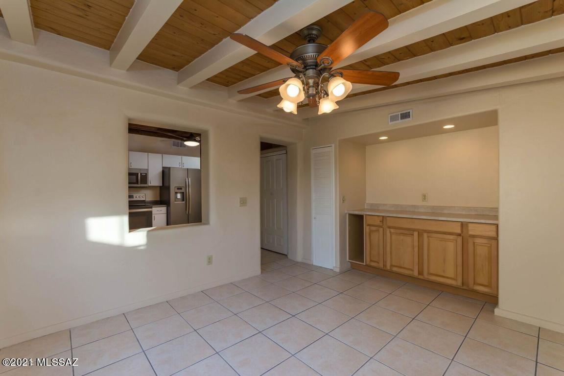 Campbell Ave. Acres - Residential