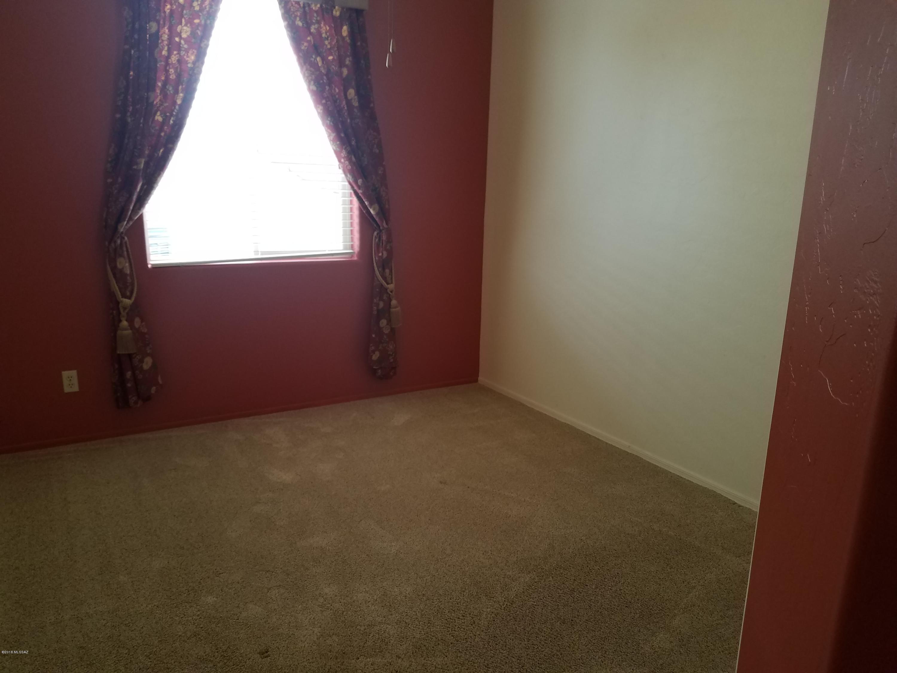 Fairway Vistas (1-27) - Residential Lease