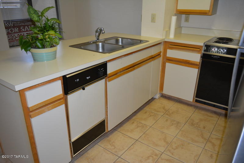Coronado Place Condominiums II (Units 37-158) - Residential