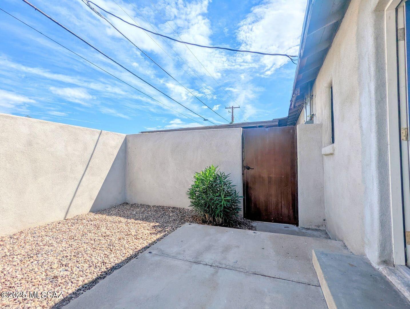 Rincon Heights - Residential Income
