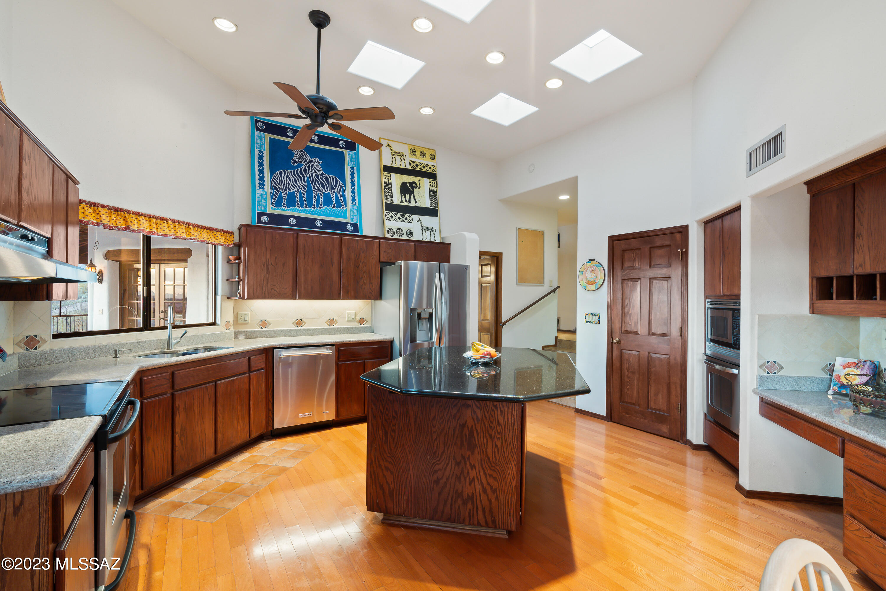 Catalina Del Sol (1-71) - Residential