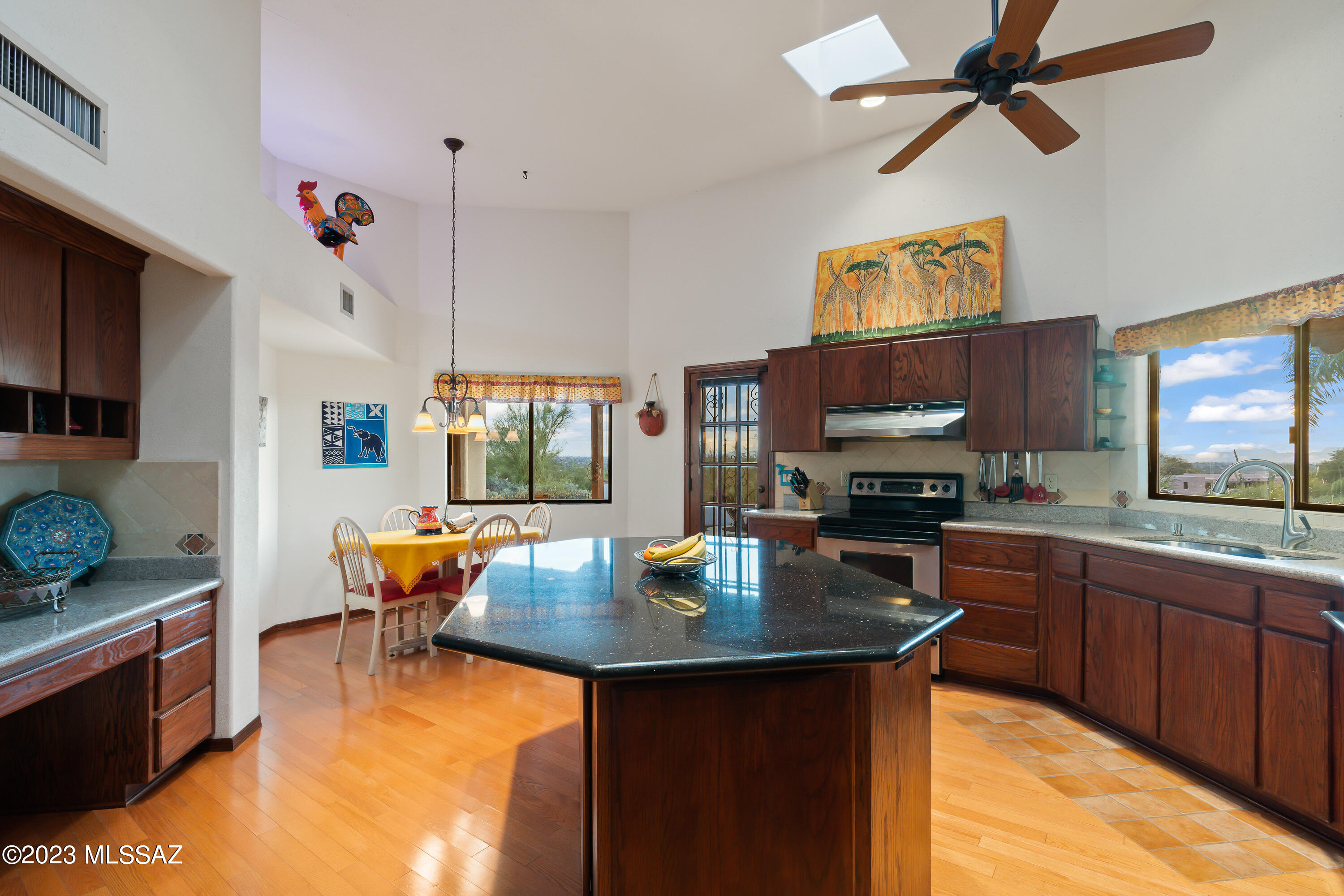 Catalina Del Sol (1-71) - Residential