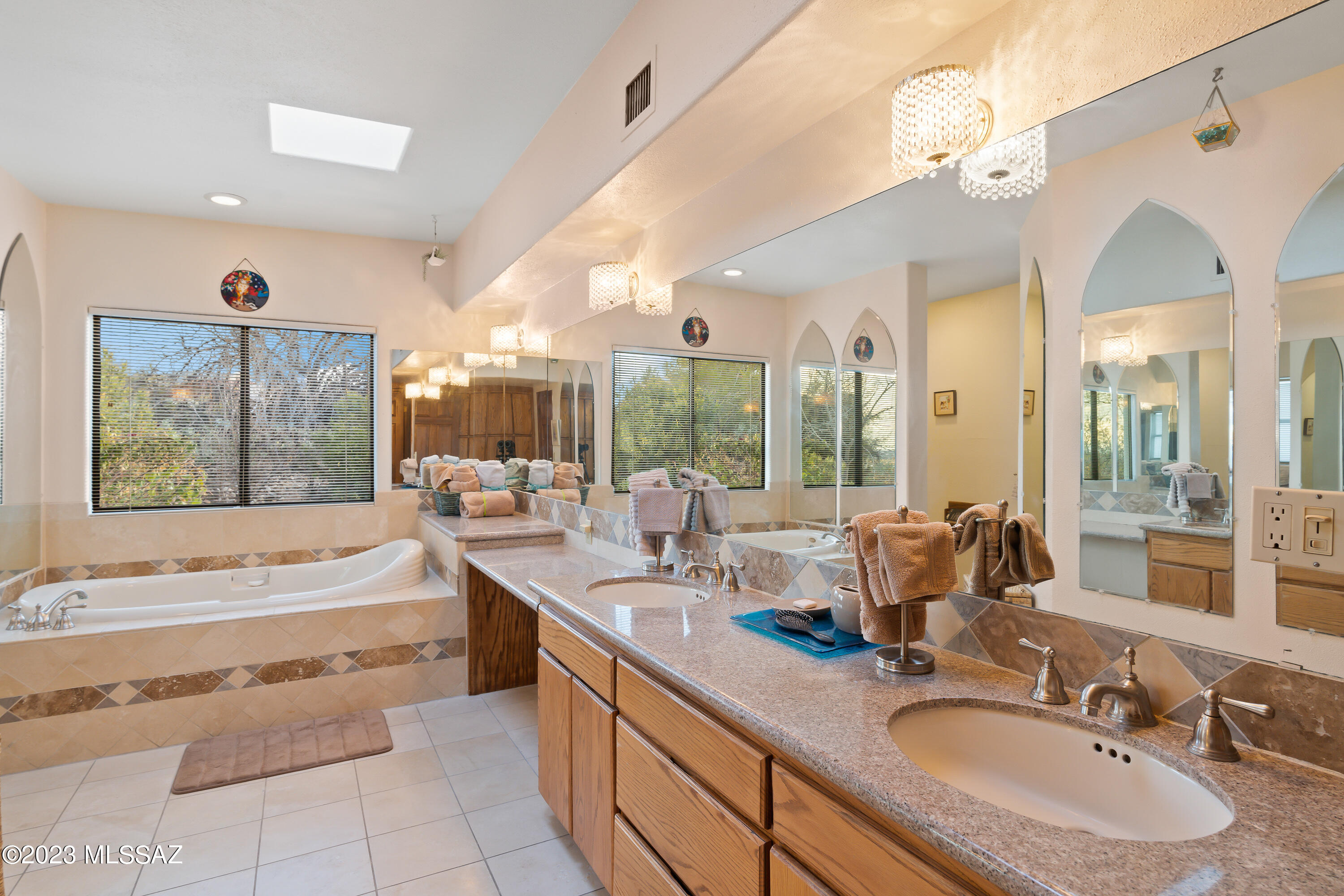 Catalina Del Sol (1-71) - Residential